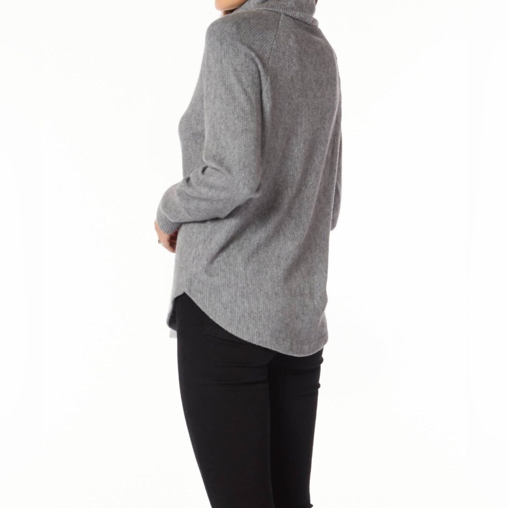 NEW Bobi Funnel Neck Raglan With Pocket Sweater - Picture 3 of 10